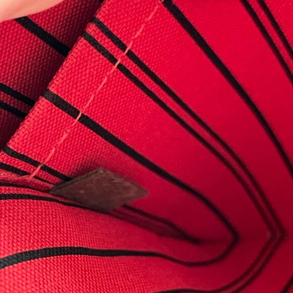 Louis Vuitton Damier Ebene Canvas Neverfull Pouch Red Interior (116630-1) - Picture 7 of 7